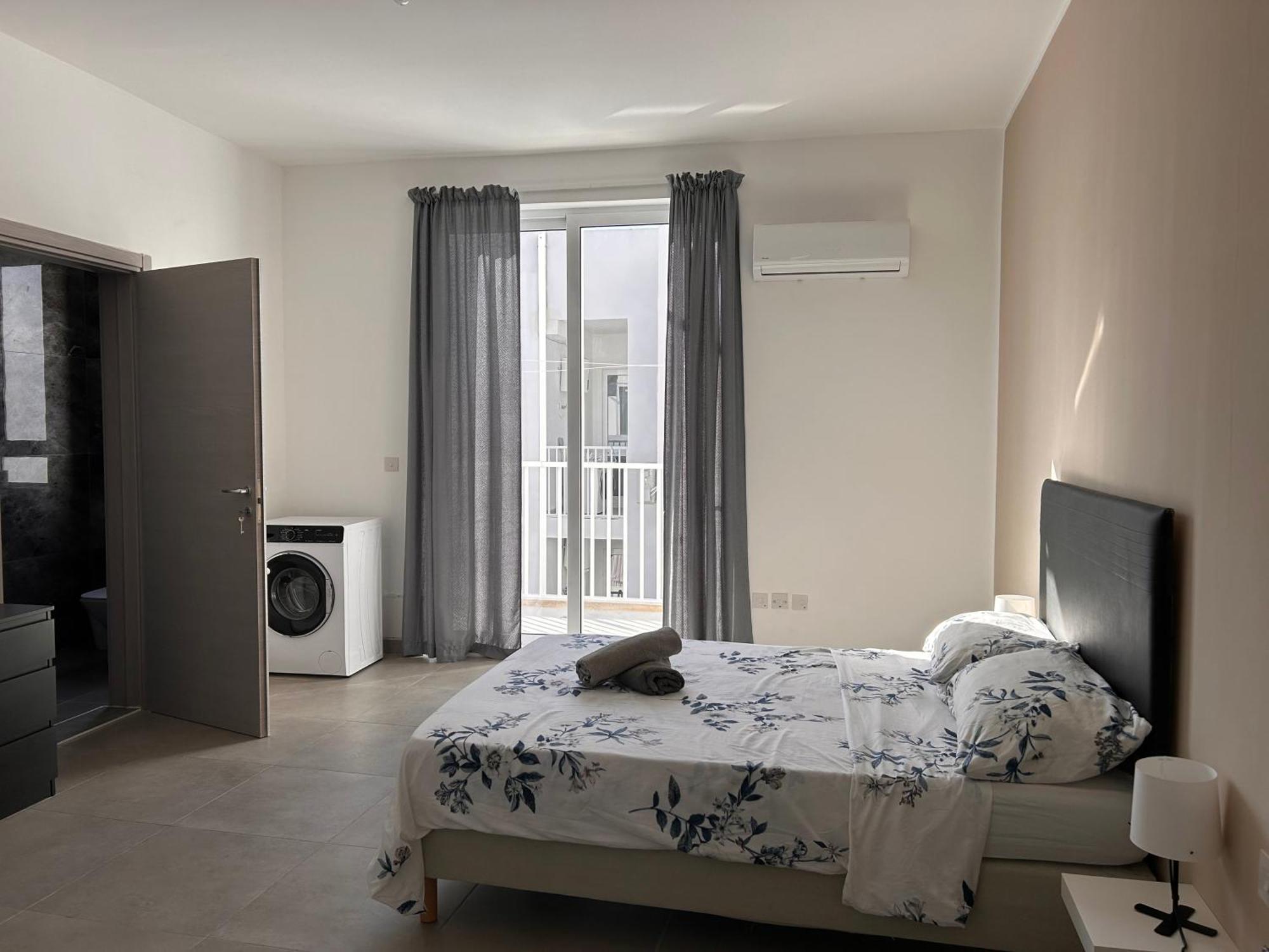 Qawra Penthouse 4Person Ac+Wifi Apartment St. Paul's Bay Luaran gambar